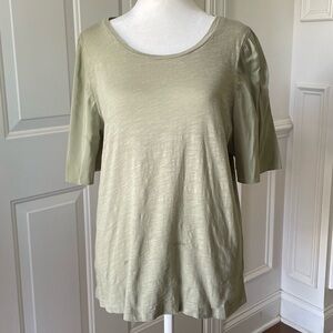 DR2 Women's Olive Green Top Size Large
